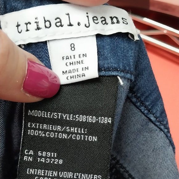 2920 Size 8 Tribal Loose Fitting Appliqued Upcycled Jeans - Picture 7 of 7